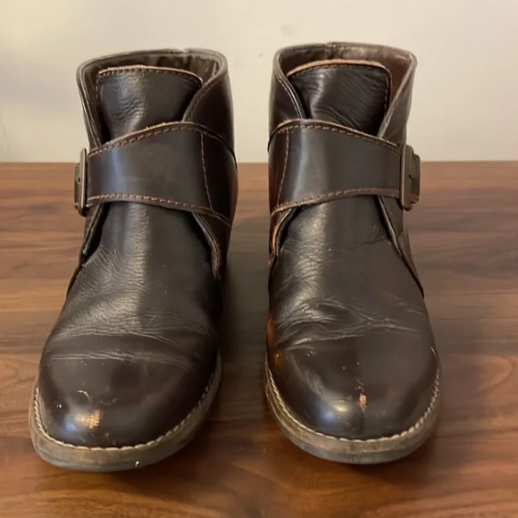 Mas Artisan Moki Brown Leather Ankle Booties - Picture 4 of 10